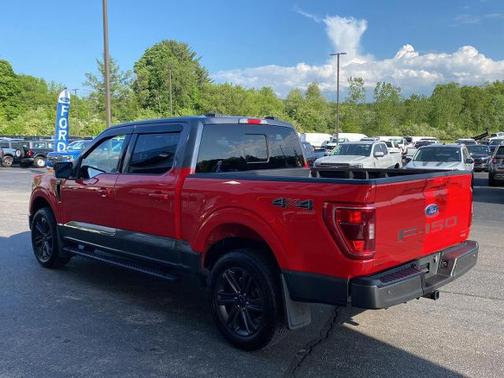RACE RED 2023 Ford F-150 XLT