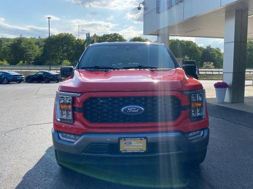 RACE RED 2023 Ford F-150 XLT