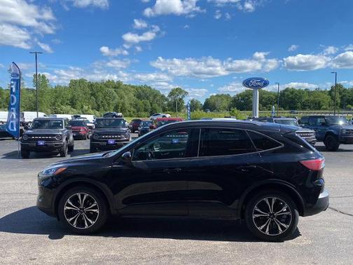 AGATE BLACK METALLIC 2021 Ford Escape SEL