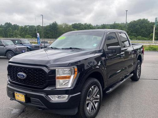 AGATE BLACK METALLIC 2021 Ford F-150