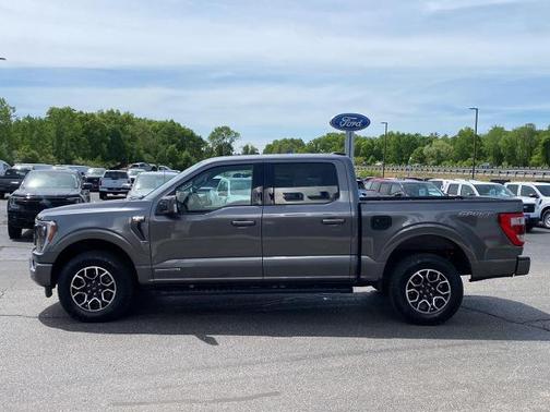 CARBONIZED GRAY METALLIC 2022 Ford F-150 LARIAT