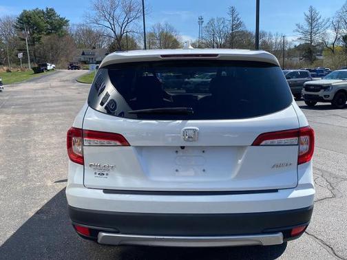 White 2022 Honda Pilot EX-L