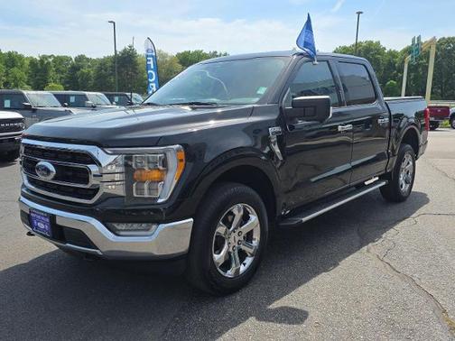 AGATE BLACK METALLIC 2022 Ford F-150 XLT