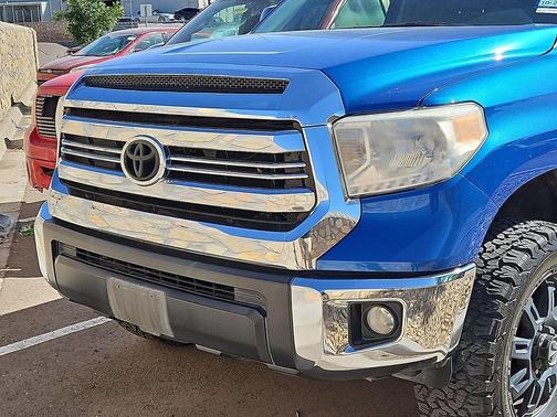 Blue 2017 Toyota Tundra SR5