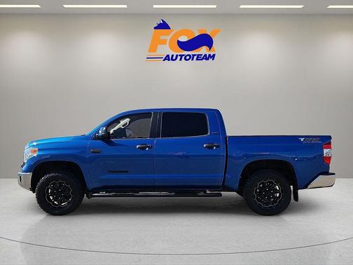 Blazing Blue Pearl 2017 Toyota Tundra SR5