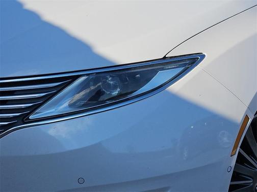 2013 Lincoln MKZ Base