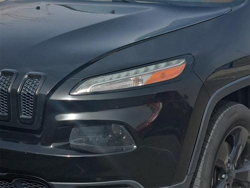 2017 Jeep Cherokee Altitude