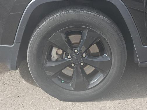 2017 Jeep Cherokee Altitude