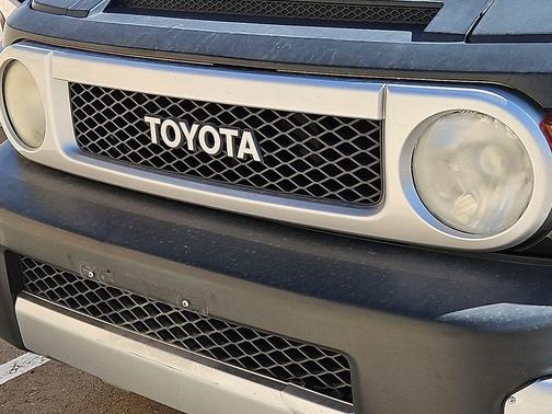 Black 2007 Toyota FJ Cruiser