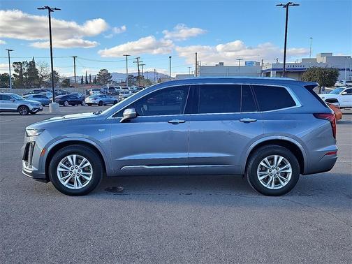 2021 Cadillac XT6 Luxury AWD