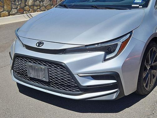 Classic Silver Metallic 2023 Toyota Corolla SE
