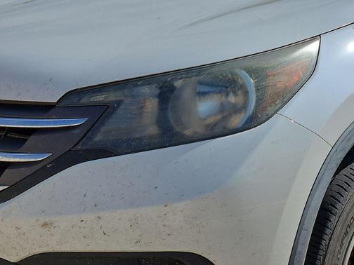 White 2014 Honda CR-V LX