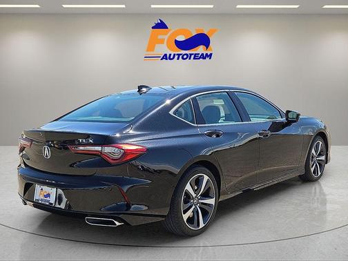 Majestic Black Pearl 2025 Acura TLX Technology