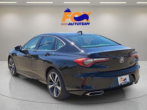 Majestic Black Pearl 2025 Acura TLX Technology
