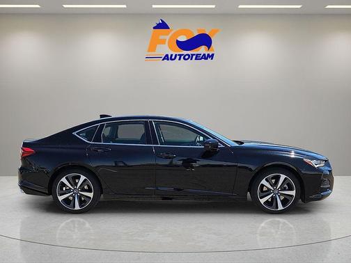 Majestic Black Pearl 2025 Acura TLX Technology