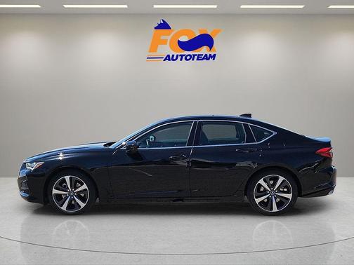 Majestic Black Pearl 2025 Acura TLX Technology
