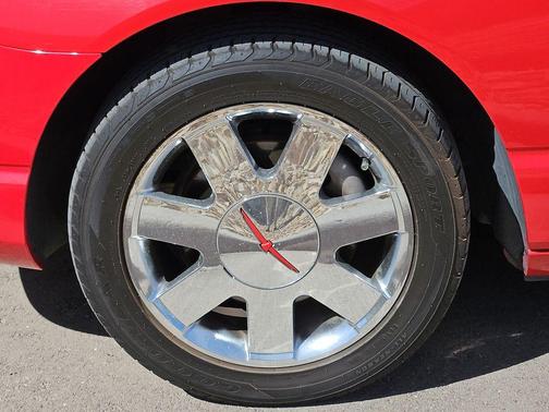 2003 Ford Thunderbird Premium