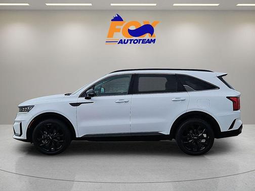 Glacial White Pearl 2022 Kia Sorento SX