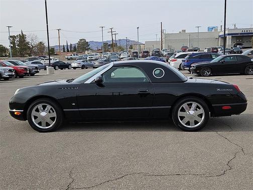 2003 Ford Thunderbird 