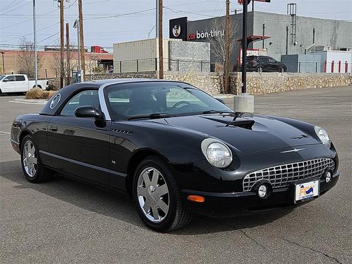 2003 Ford Thunderbird 