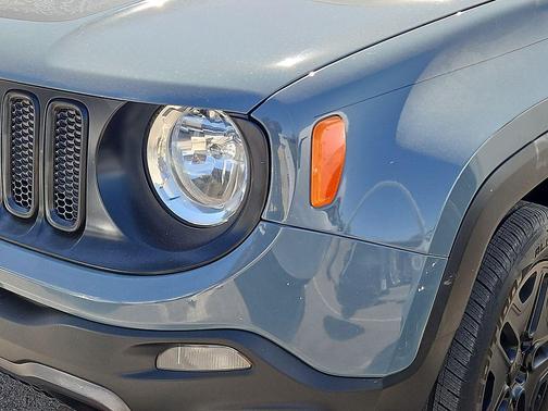 Anvil 2017 Jeep Renegade Trailhawk
