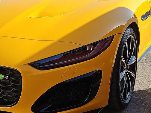 2021 Jaguar F-TYPE R