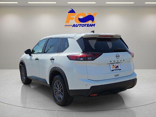 Glacier White 2024 Nissan Rogue S