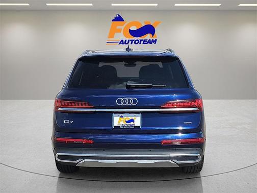 2023 Audi Q7 55 Premium Plus