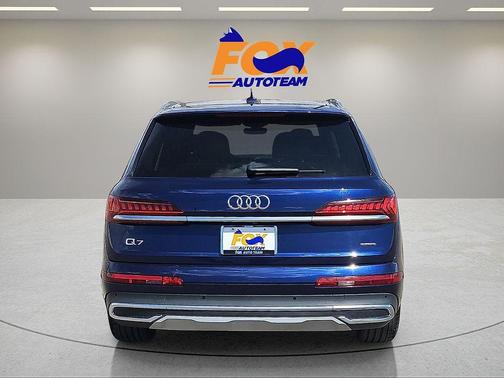 2023 Audi Q7 55 Premium Plus