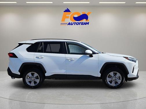 Ice 2025 Toyota RAV4 XLE