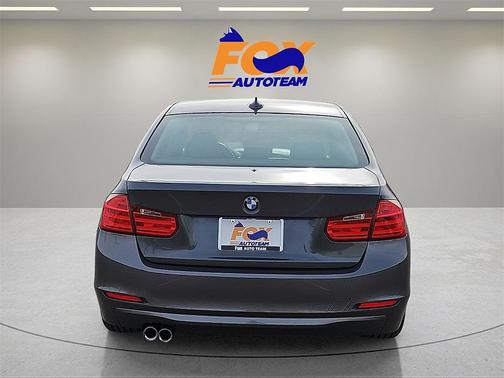 2012 BMW 328 i