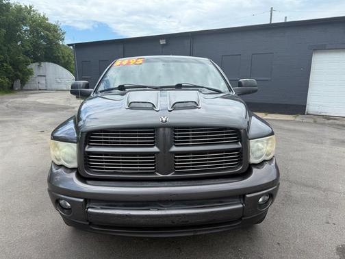 2004 Dodge Ram 1500 SLT Quad Cab