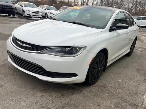 2015 Chrysler 200 LX