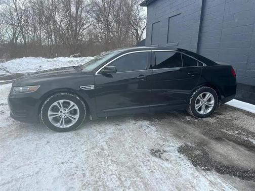 Not Specified 2015 Ford Taurus SEL