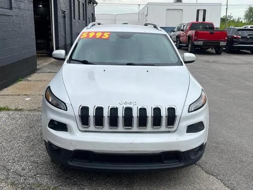 Bright White Clearcoat 2015 Jeep Cherokee Latitude