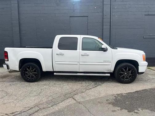 WHITE 2012 GMC Sierra 1500 Denali