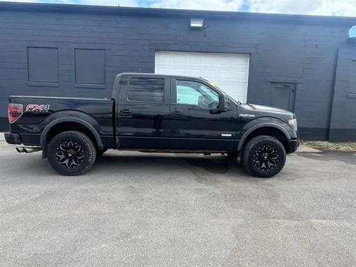 Tuxedo Black Metallic 2014 Ford F-150 SUPERCREW