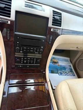 2008 Cadillac Escalade EXT Base