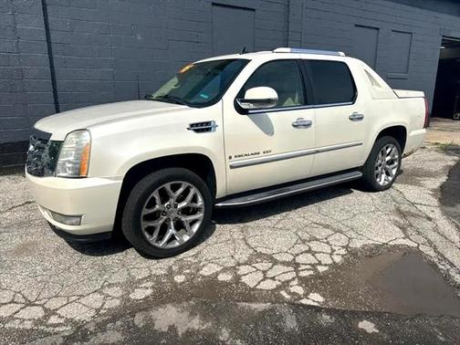 2008 Cadillac Escalade EXT Base