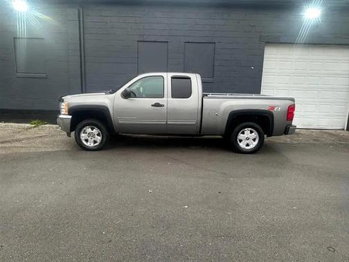 GRAY 2012 Chevrolet Silverado 1500 LT
