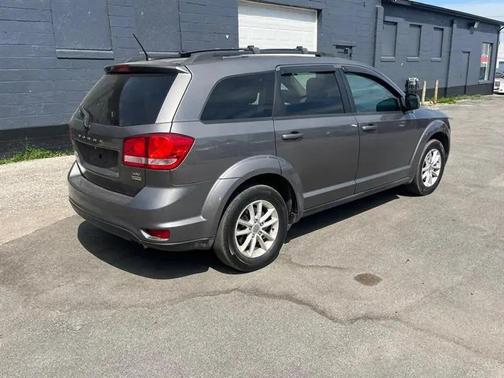 Storm Grey Pearlcoat 2013 Dodge Journey Crew