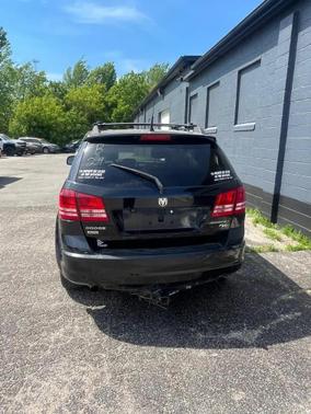 Brilliant Black Crystal Pearlcoat 2010 Dodge Journey R/T