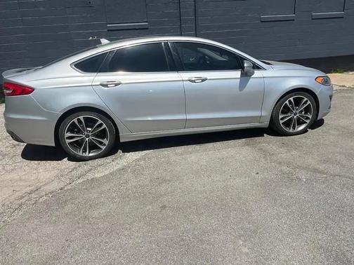 Ingot Silver Metallic 2019 Ford Fusion Titanium