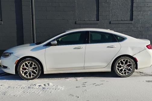 2015 Chrysler 200 C