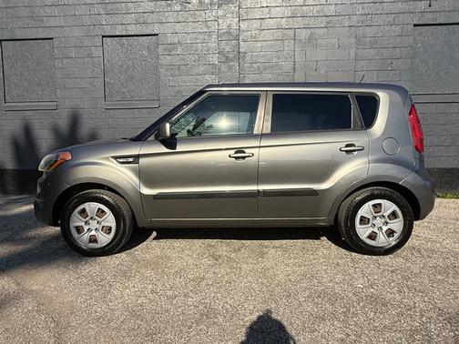 2013 Kia Soul Base