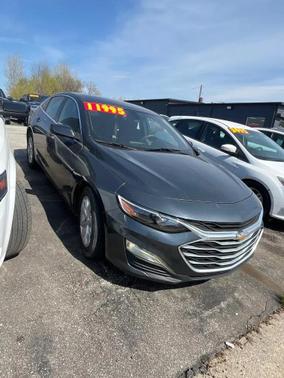 Mosaic Black Metallic 2019 Chevrolet Malibu LT