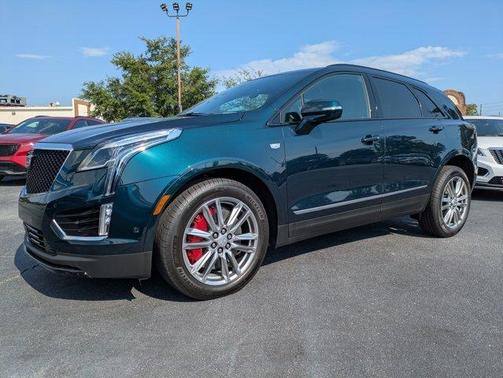 2025 Cadillac XT5 Sport