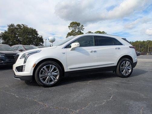 2025 Cadillac XT5 Premium Luxury