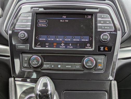 2022 Nissan Maxima SV