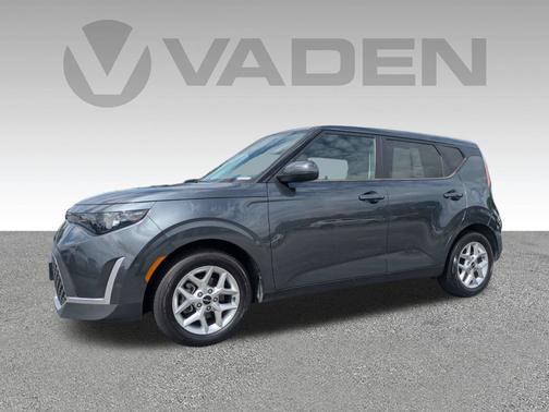 Gravity Gray 2023 Kia Soul LX